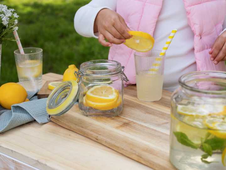 Cómo hacer limonada natural en casa en solo 15 minutos y sin complicaciones