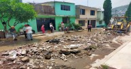 La Cañada en Ecatepec sucumbe a deslizamientos de piedras y lodo
