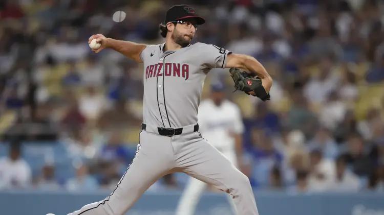 Diamondbacks sorprenden a Dodgers con Zac Gallen como héroe