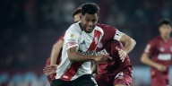 La increíble chance que falló Miguel Borja debajo del arco a los dos minutos del duelo entre River y Lanús