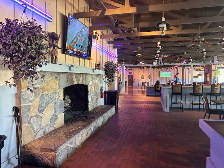 Shuttered Cracker Barrel reopens with new name, similar logo