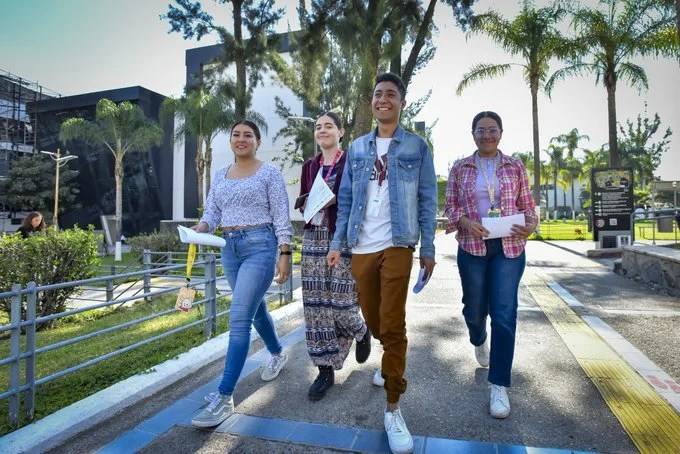 UdeG admite a más de 86 mil nuevos estudiantes de prepa