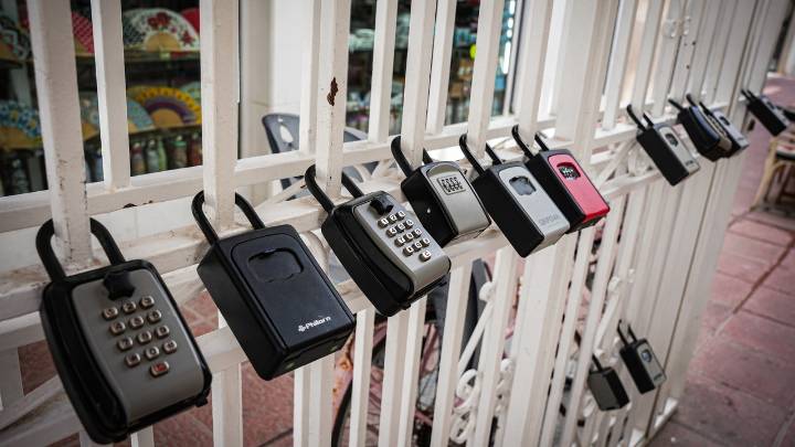 Así se reparte la cancelación de casi 10.300 viviendas de uso turístico en Andalucía