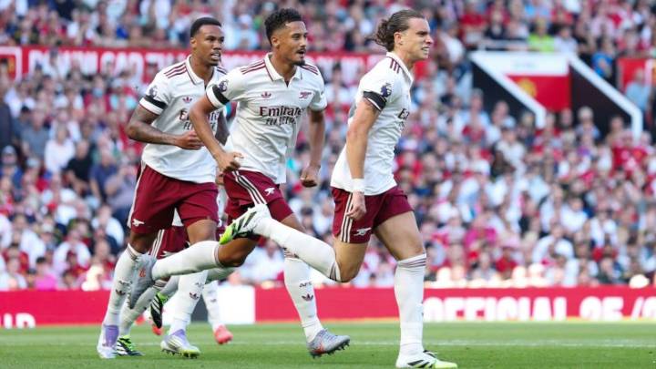 Así fue la actividad de este domingo en la Premier League con debuts muy esperados