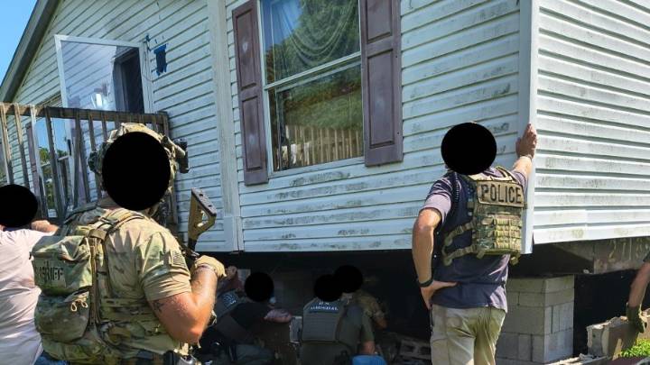 Wanted man captured in Sweetwater by US Marshals, Monroe County Sheriff's Office