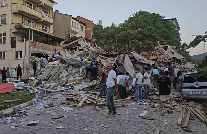 Sismo de magnitud 6.1 sacude Turquía