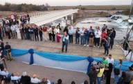 Obra clave para el sur tucumano: Jaldo inauguró un nuevo puente sobre el río Marapa en Graneros