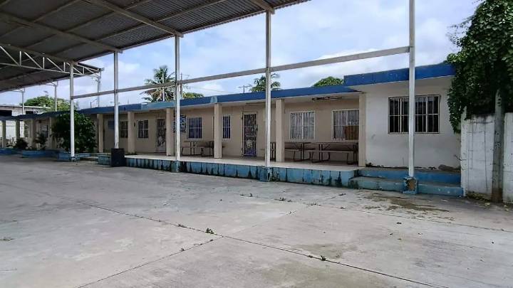 Coepris intensifica verificaciones en cooperativas escolares: prohibida la comida chatarra