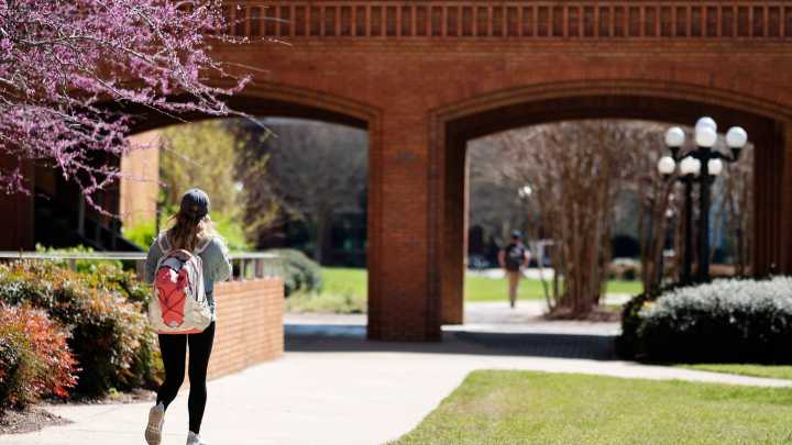Forbes ranks the top employers by state. What's the best in Mississippi?