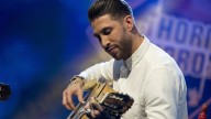 Paco González, periodista deportiva, usa toda su ironía contra la canción de Sergio Ramos: "Me está llegando al alma"