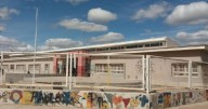 Vandalismo en la Escuela Nº 366 de Cipolletti: dos noches seguidas de vidrios rotos y daños