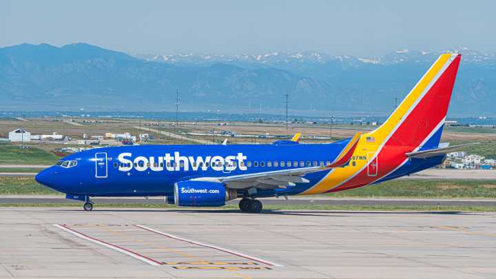 Southwest Airlines Damages Musician's Guitar: Emily Wolfe Speaks Out