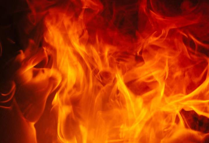 Maine firefighter charged with arson after he allegedly set his home on fire