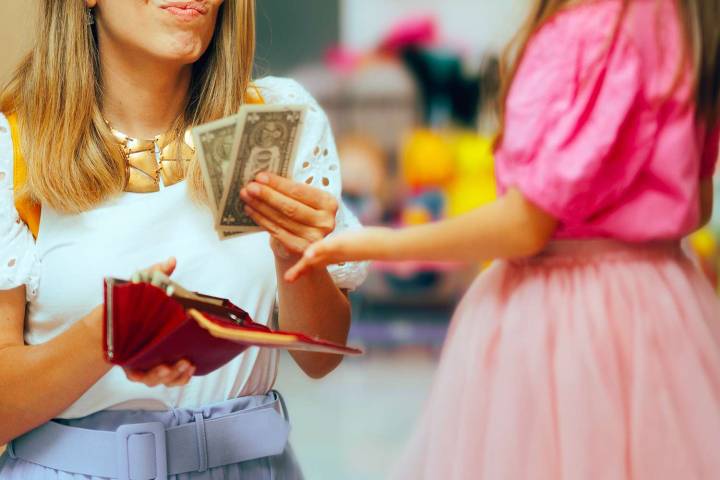 Woman Plans to Give Best Friend’s Kids Unequal Multi