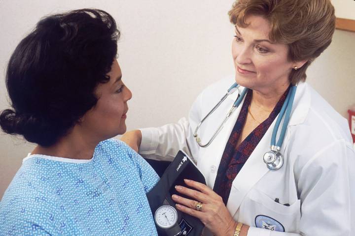 Cáncer de estómago en mujeres latinas: síntomas y prevención