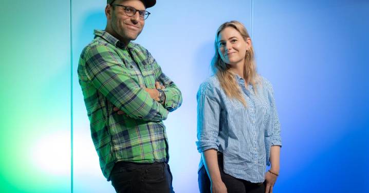'Long Story Short' is a family's time-skip-filled trip down memory lane