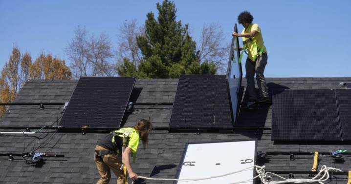 Cuts to solar program will hurt residents and businesses, Northeast Ohio officials say