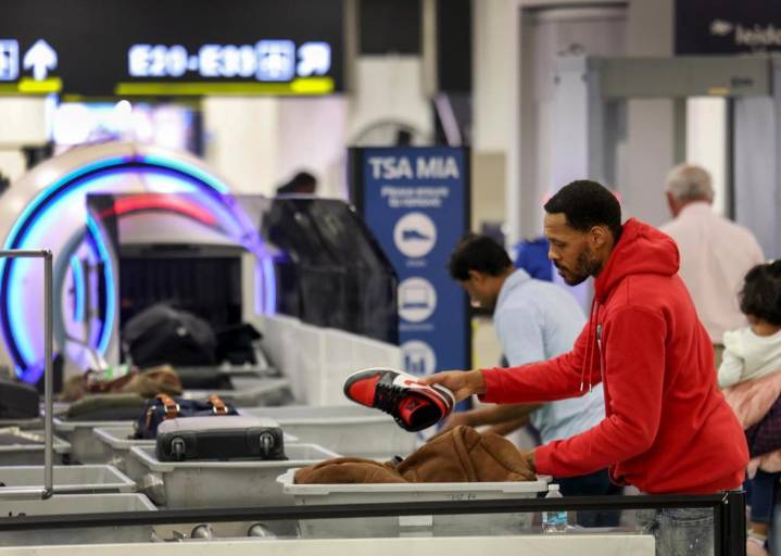 New eGates at US airports promise faster screening under Trump’s ‘vision’