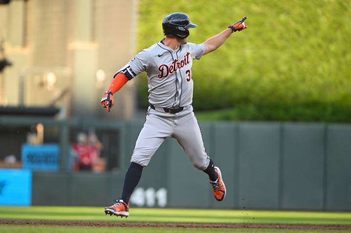 Tigers stay hot, top Twins for sixth win in seven games