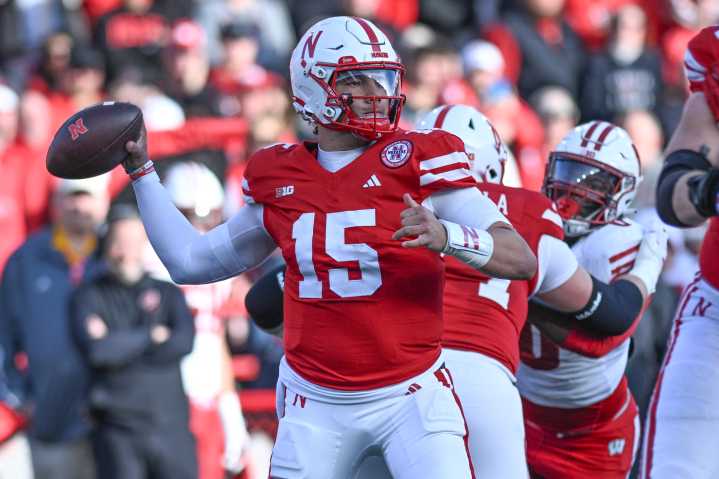 DraftKings Promo Code: Claim $300 College Football Bonus For Week 1 Games