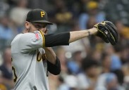 Andrew Heaney struggles, Pirates routed by Brewers