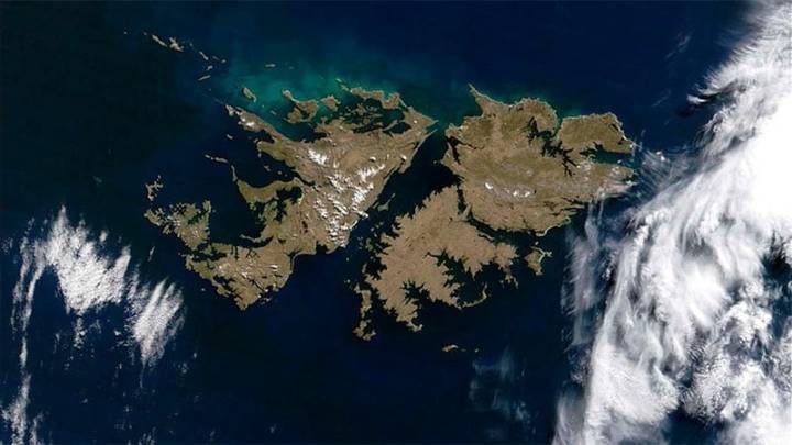 Denuncian inacción del Gobierno Nacional ante una explotación ilegal de petróleo en Islas Malvinas