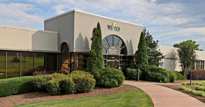 NC  auditor calls for outside review of Forsyth schools