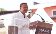 Julio Menchaca rinde su informe regional en Huejutla