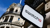 Swatch retira publicidad en China tras acusaciones de racismo
