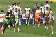 El Real Madrid cierra la preparación de su estreno con Mastantuono listo para debutar