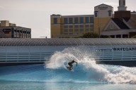 La guipuzcoana Wavegarden exporta sus olas de surf artificiales a Estados Unidos