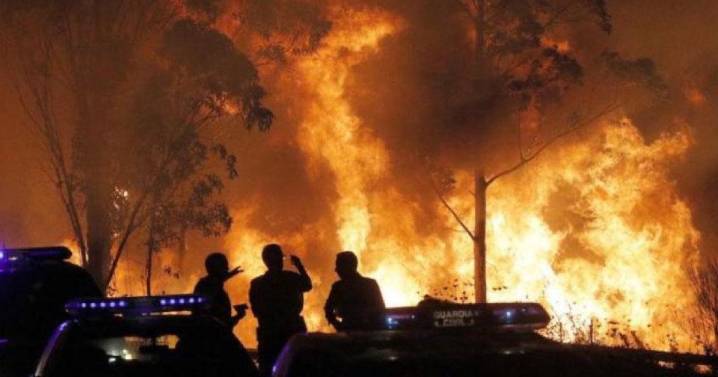 Interior y Defensa movilizan 5000 policías y 1000 militares en las zonas de los incendios