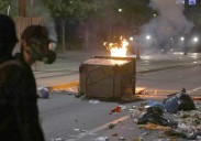 Decenas de detenidos y heridos en nuevas protestas contra el Gobierno nacionalista serbio