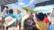 Traileros de una empresa de harina de maíz nos dejan sin luz, dicen vecinos de San Diego Tixcacal y Oxcum