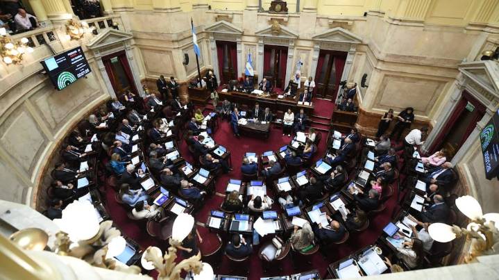 Con el guiño de Villarruel, la oposición acelera en el Senado el tratamiento de los proyectos de universidades y pediatría