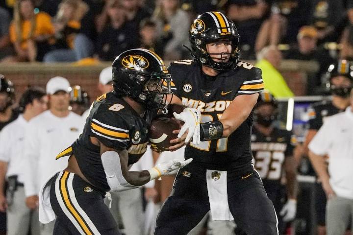 Deadspin | Missouri plans to juggle QBs vs. Central Arkansas