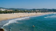 Un niño desaparece en una playa durante más de cinco horas y es hallado en una parada de autobús