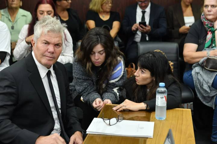 Claudia Villafañe, Dalma y Gianinna asistirán a una mediación por uso indebido de imagen...