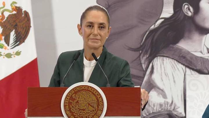 Sheinbaum aclara que CURP Biométrica no es obligatoria ni debe ser exigida por instituciones en México