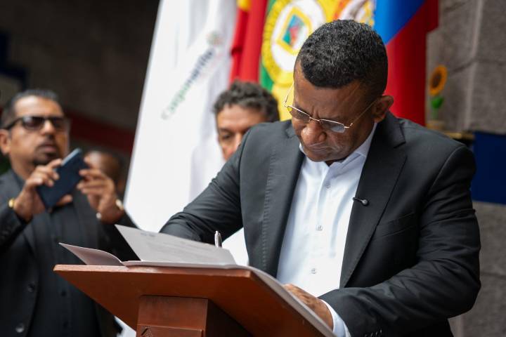 Conozca el fondo mixto consentido del gobernador Escobar. Más de 24.600 millones de pesos en regalías.
