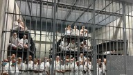 El Salvador afirma que 'destruyó por completo' a las pandillas, pero mantendrá el régimen de excepción: ¿qué significa?