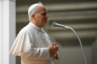 El papa León XIV, profundamente entristecido tras el tiroteo en la escuela católica en Minneapolis