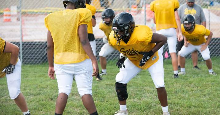 Snider practice back in full swing in shadow of new stadium