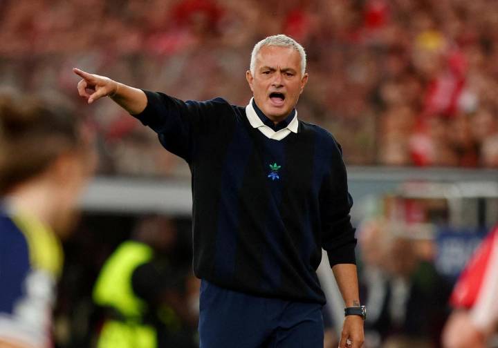 El Fenerbahçe despide a José Mourinho