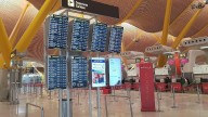 Una abuela británica, "traumatizada" al pasar la noche en los calabozos de Barajas por esta sorprendente razón