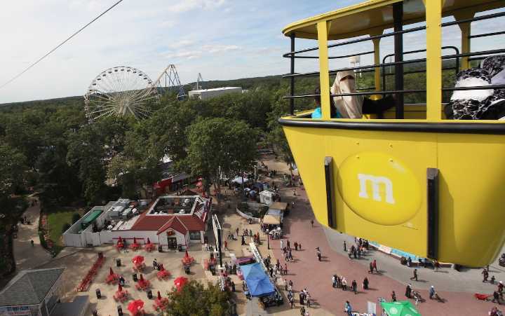 People are calling for this Six Flags attraction to be permanently shut down