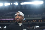 NFL legend says talking to Eagles’ Jalen Hurts is ‘almost intimidating’