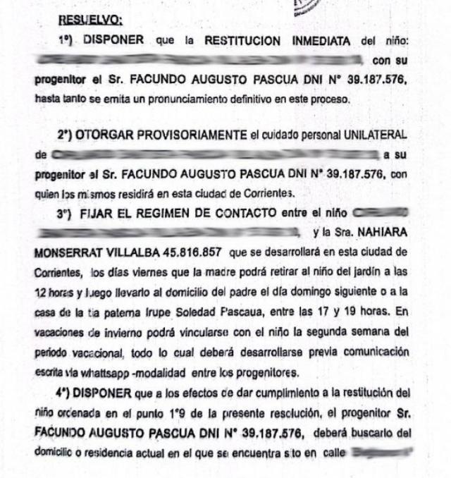 La Justicia dispuso restitución de un niño a su padre, pero la madre se niega a cumplirlo