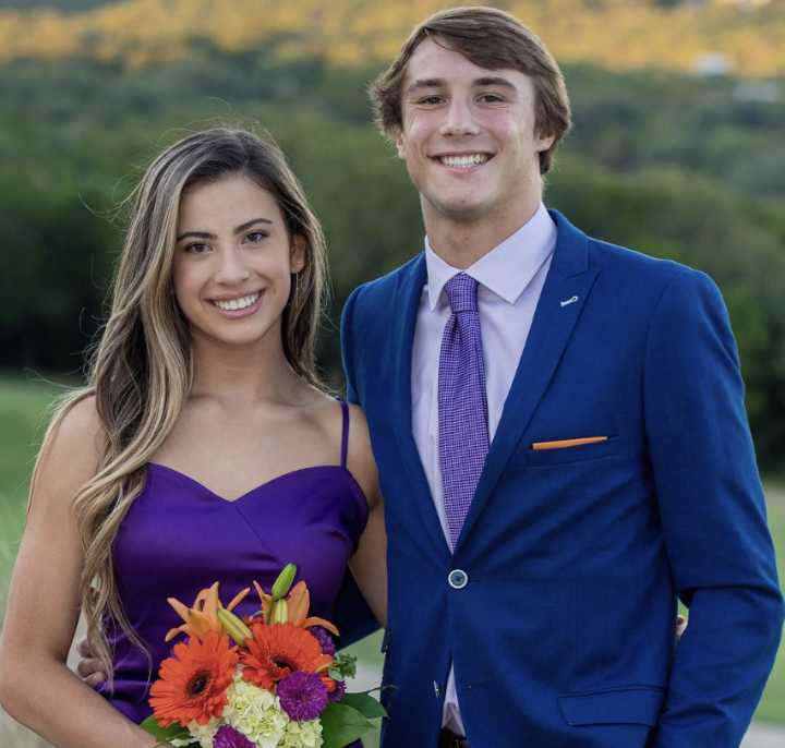 Cade Klubnik’s GF Shares 3-Word Message & Flaunts Her “Gameday Essentials” Before Clemson vs LSU Cade Klubnik’s girlfriend showed off her Clemson pride by dropping a 3-word message while flaunting her