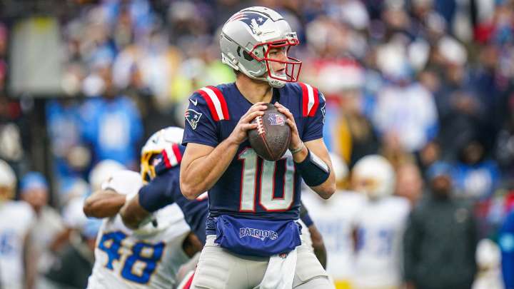 New eras begin: Get your Patriots vs Raiders NFL Week 1 tickets